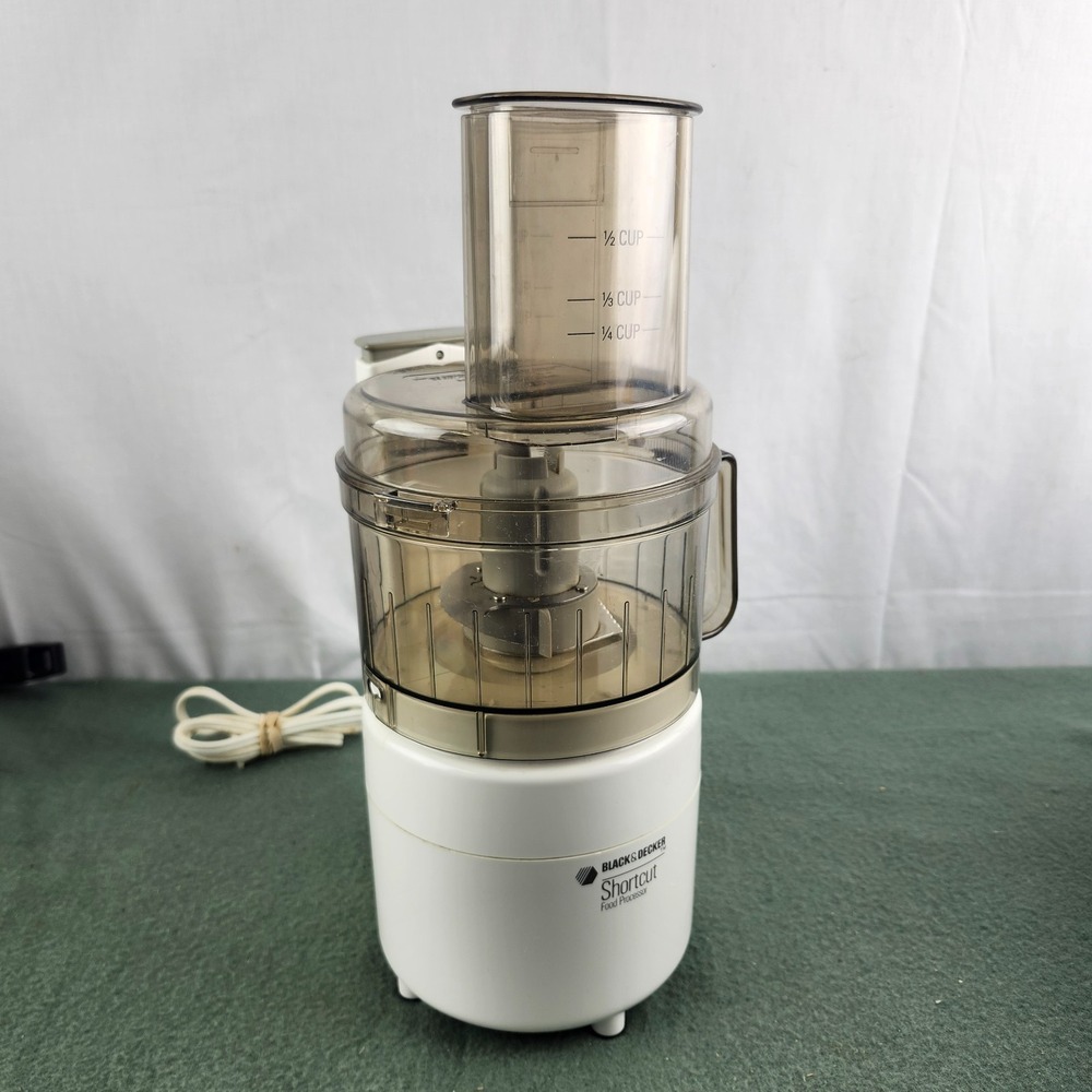Vintage Black & Decker F1-CFP-10 Shortcut Food Processor Ivory - Tested - Picture 2 of 11